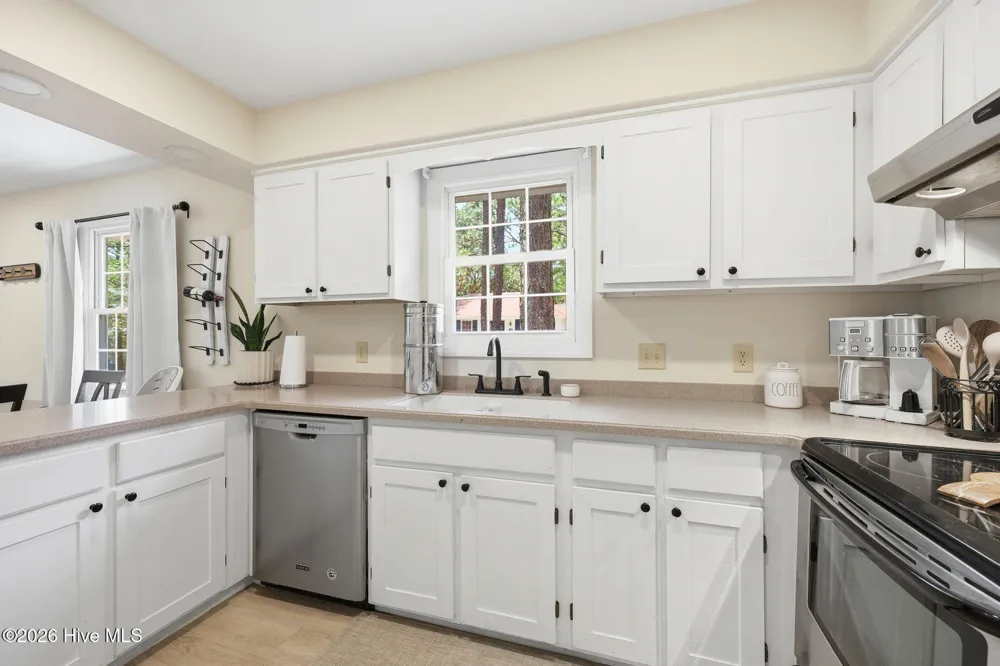133 Villa Drive West End, NC 27376