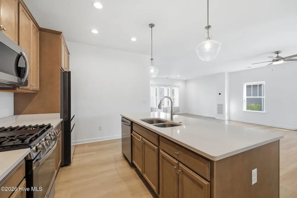208 Ryker Road E Moyock, NC 27958