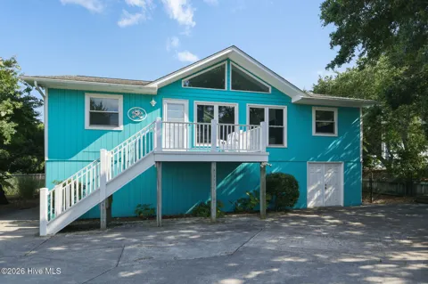 1607 Emerald Drive