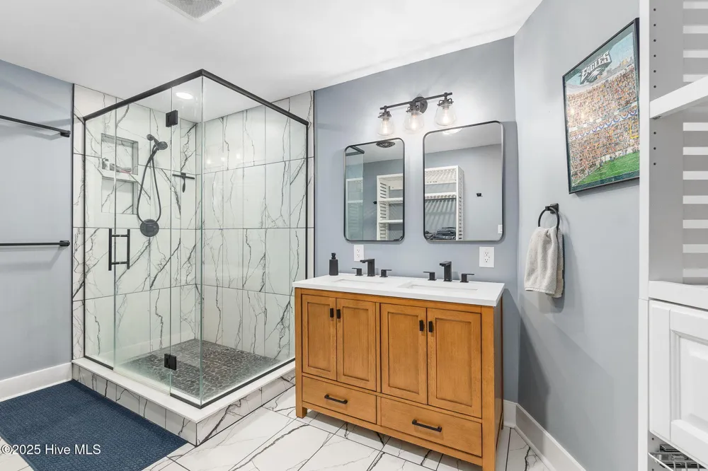 4704 Trent Woods Drive Trent Woods, NC 28562