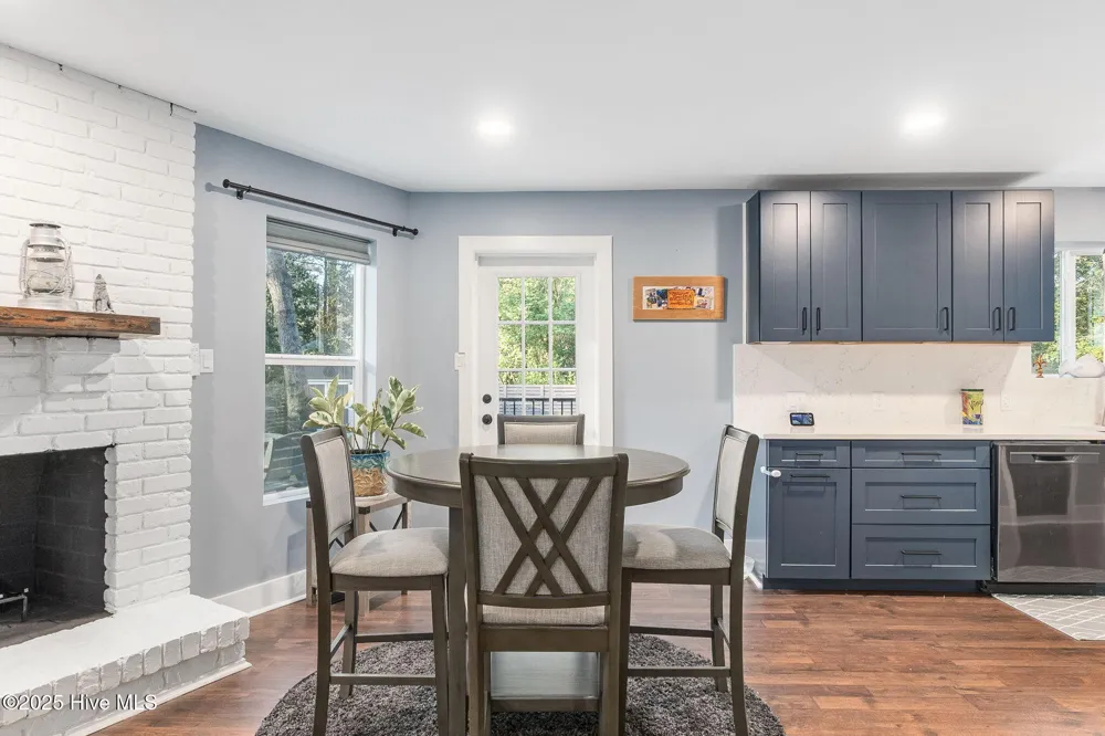 4704 Trent Woods Drive Trent Woods, NC 28562
