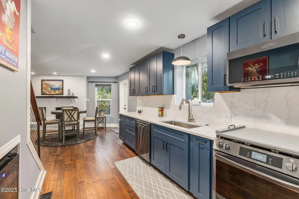 4704 Trent Woods Drive Trent Woods, NC 28562