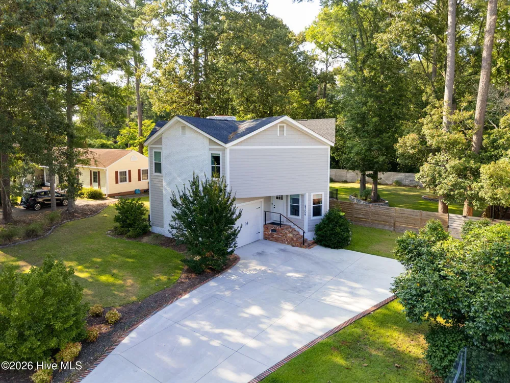 4704 Trent Woods Drive Trent Woods, NC 28562