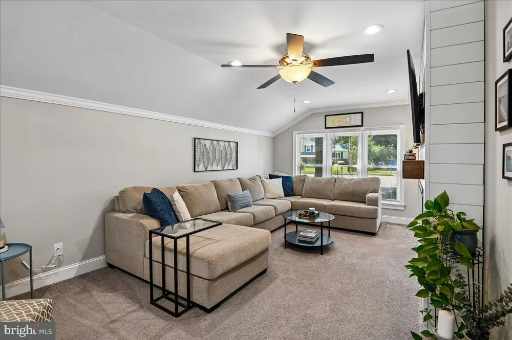 252 MAGOTHY BRIDGE ROAD Pasadena, MD 21122