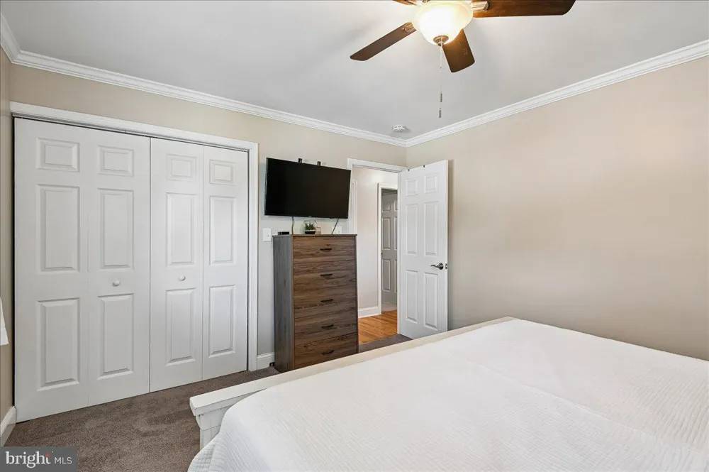 252 MAGOTHY BRIDGE ROAD Pasadena, MD 21122