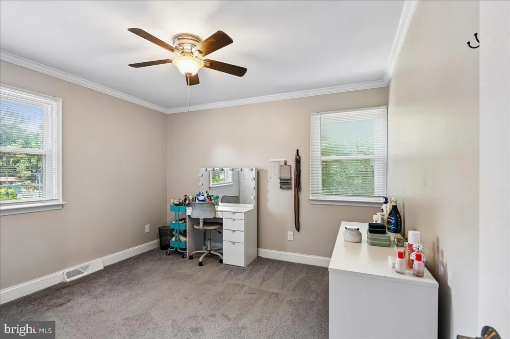 252 MAGOTHY BRIDGE ROAD Pasadena, MD 21122