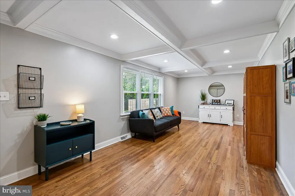 252 MAGOTHY BRIDGE ROAD Pasadena, MD 21122