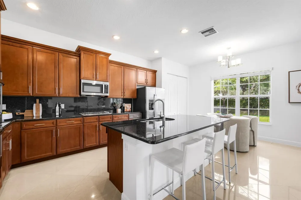 10111 EDGEWATER COURT Parkland, FL 33076
