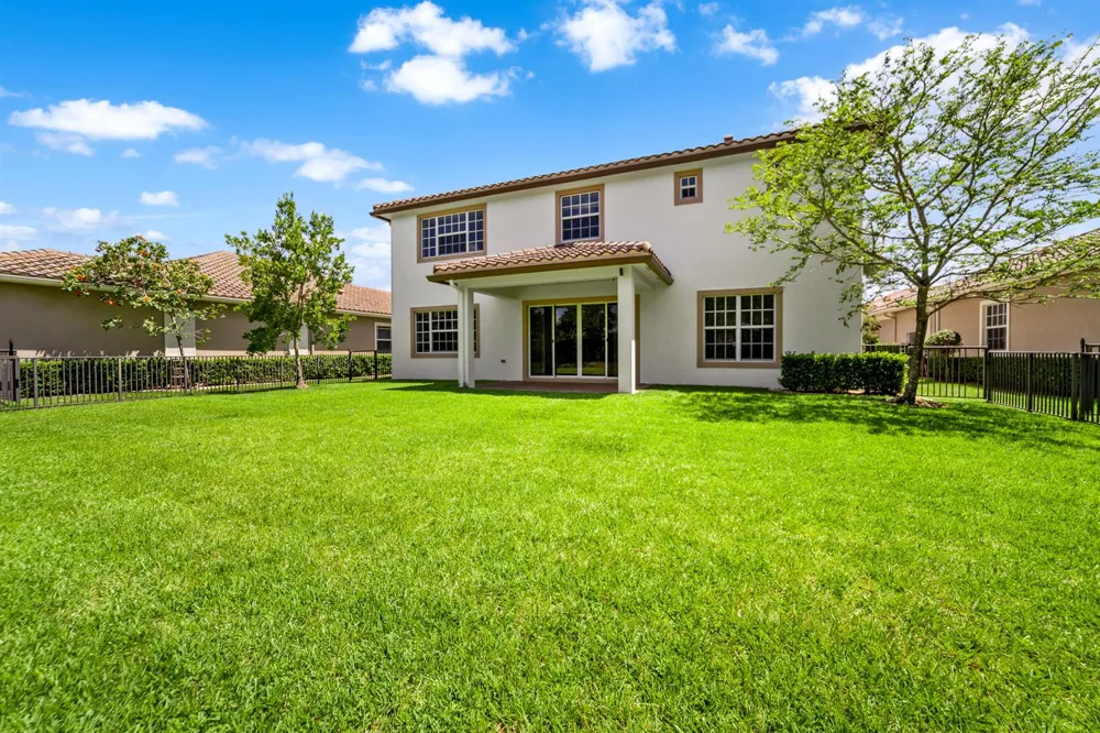 10111 EDGEWATER COURT Parkland, FL 33076