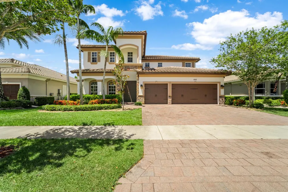10111 EDGEWATER COURT Parkland, FL 33076