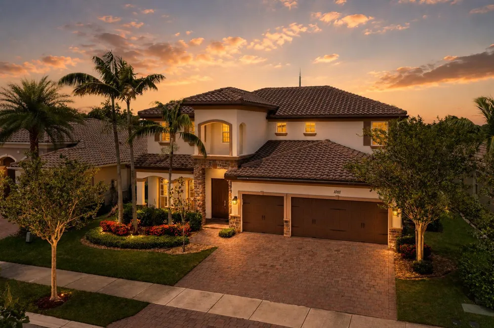 10111 EDGEWATER COURT Parkland, FL 33076