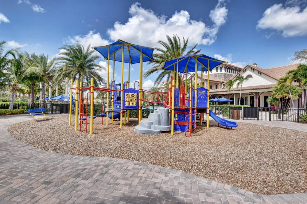 10111 EDGEWATER COURT Parkland, FL 33076
