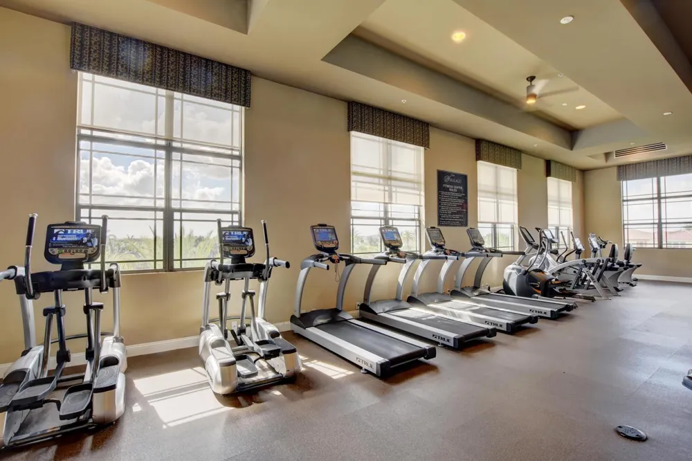 10111 EDGEWATER COURT Parkland, FL 33076