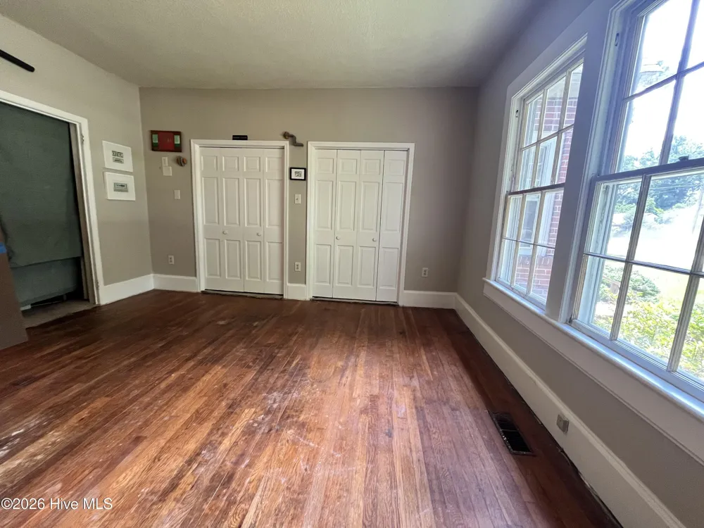 201 E Bell Street Tabor City, NC 28463