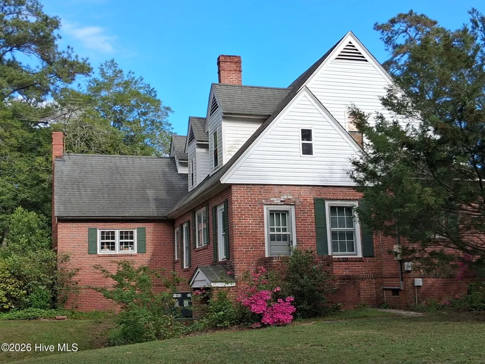 201 E Bell Street Tabor City, NC 28463