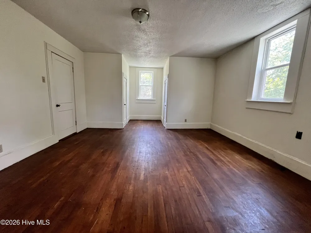 201 E Bell Street Tabor City, NC 28463