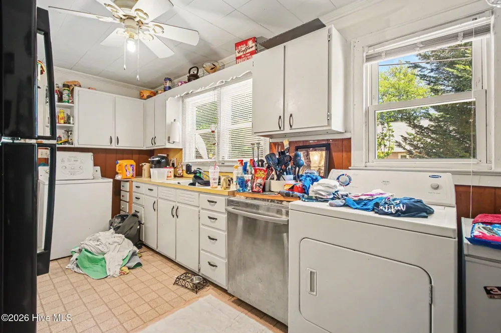 703 Scott Street Thomasville, NC 27360