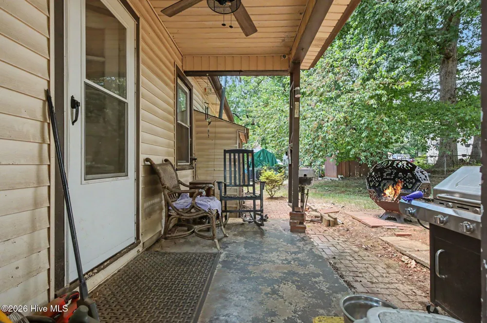 703 Scott Street Thomasville, NC 27360
