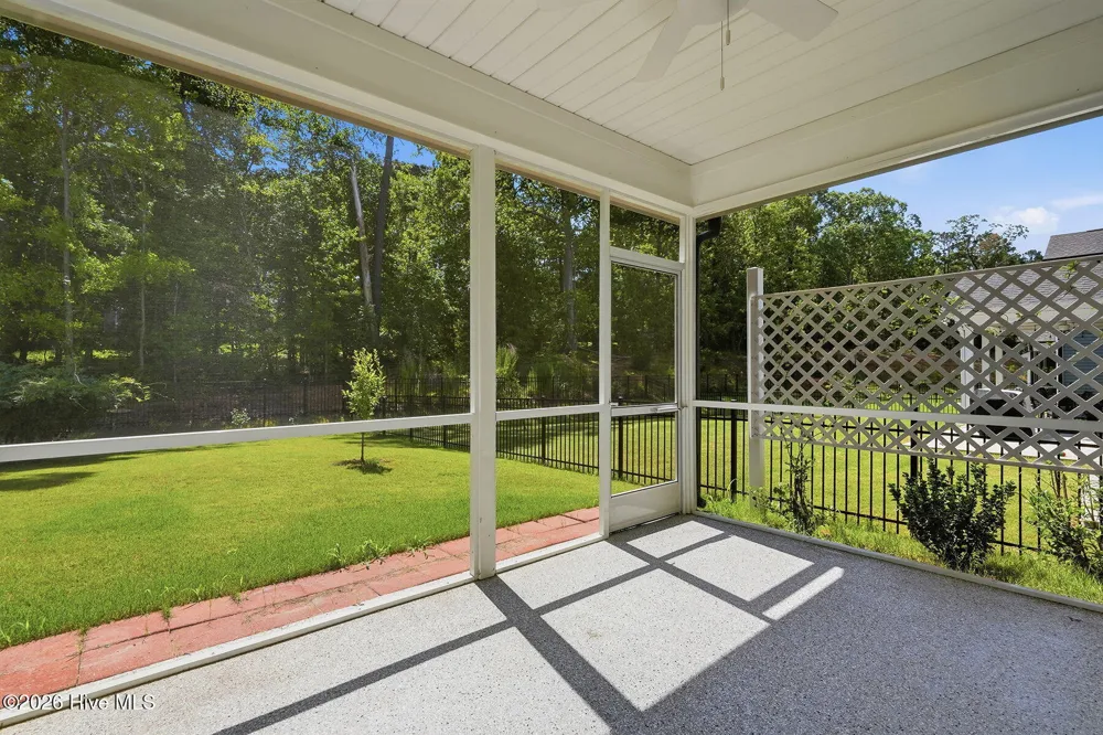 432 Bent Willow Drive Clayton, NC 27527