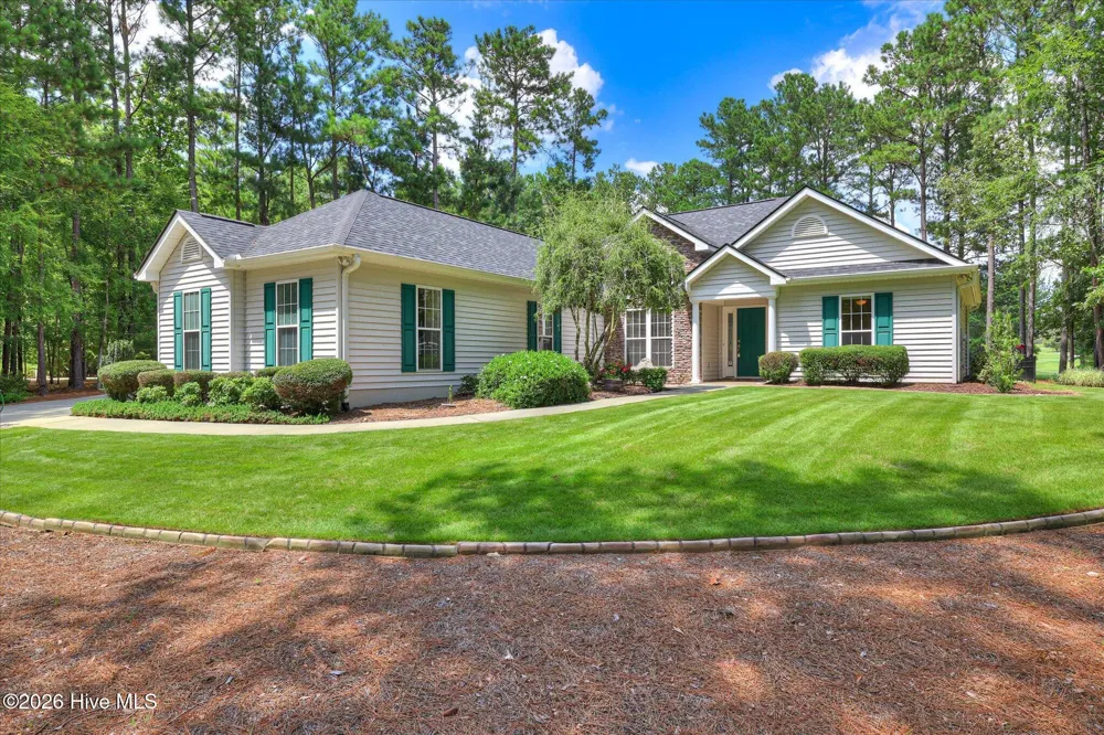 202 Bush Court Mccormick, SC 29835