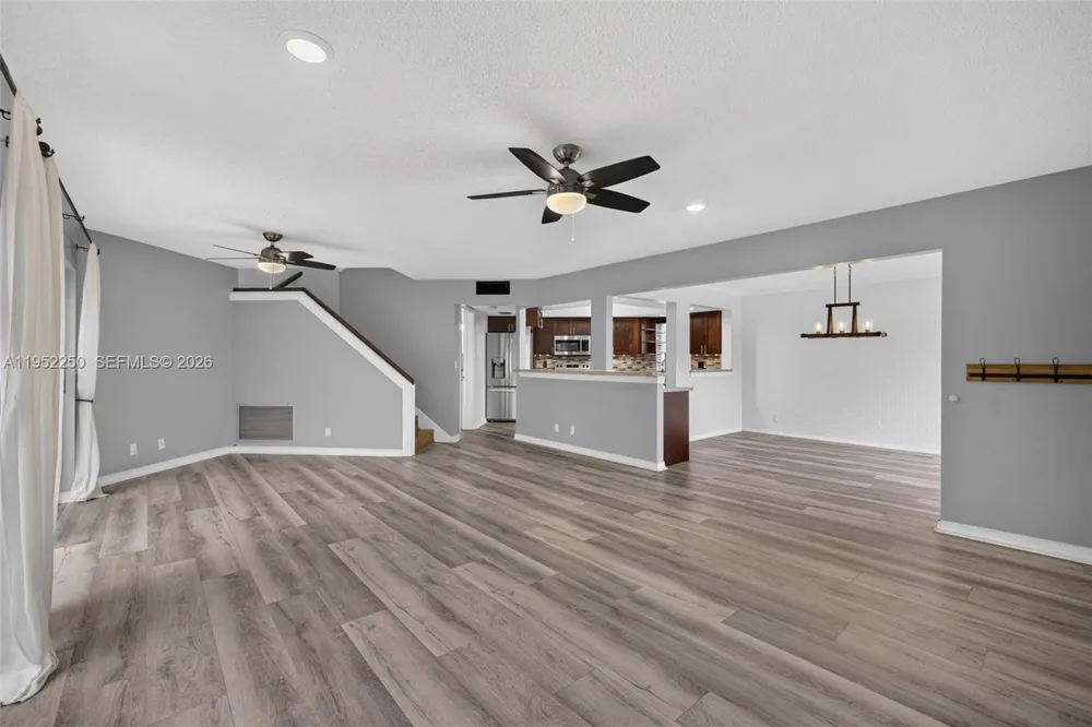11625 Winchester Dr #B Palm Beach Gardens, FL 33410