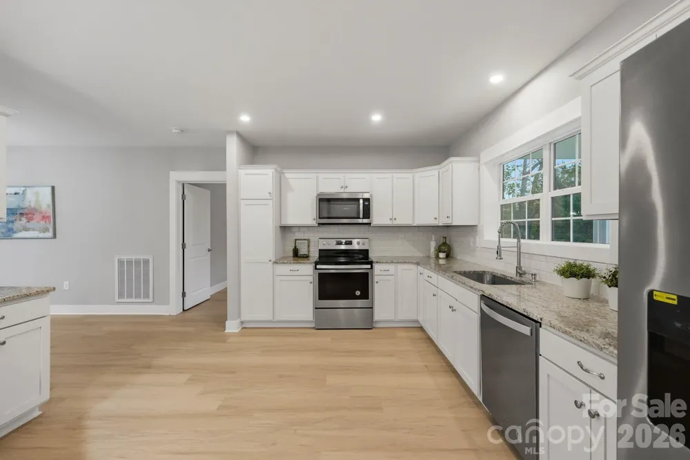 4888 Slanting Bridge Road Sherrills Ford, NC 28673