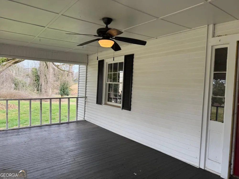 734 Bowersville RD Carnesville, GA 30521