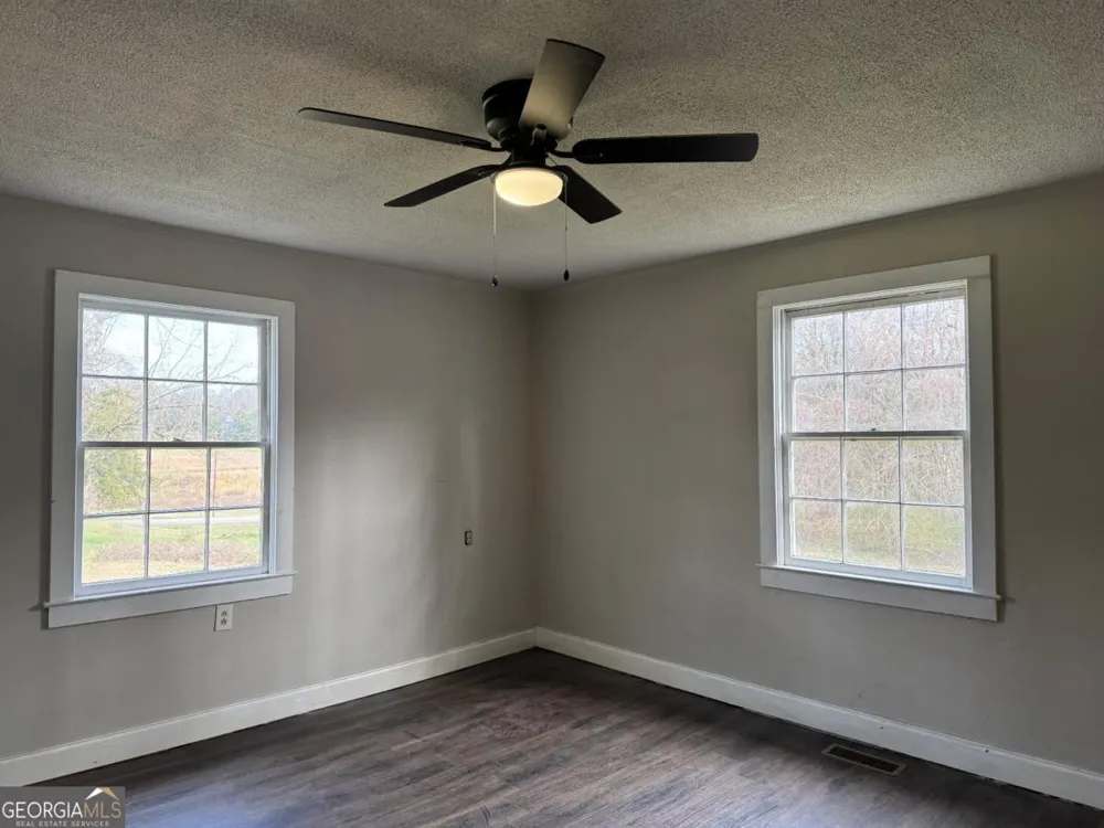 734 Bowersville RD Carnesville, GA 30521