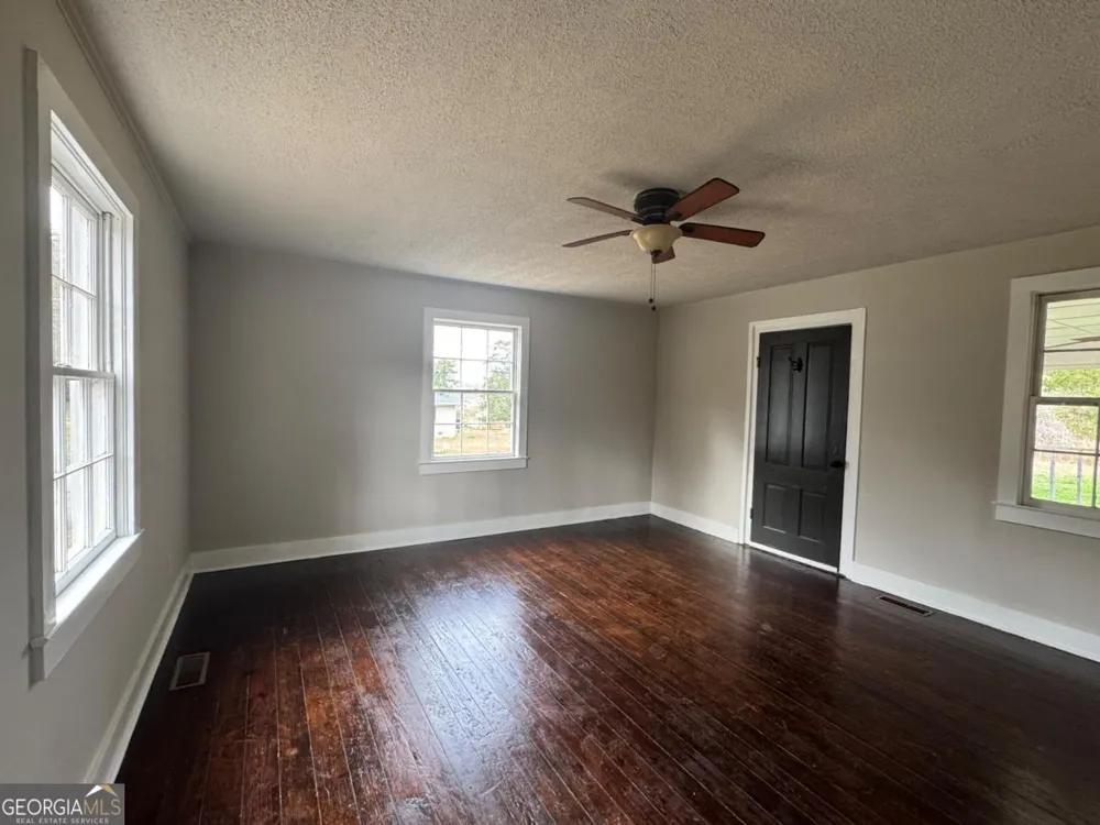 734 Bowersville RD Carnesville, GA 30521