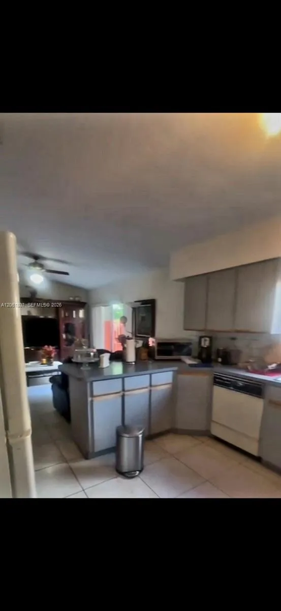 509 SW 87th Pl Miami, FL 33174