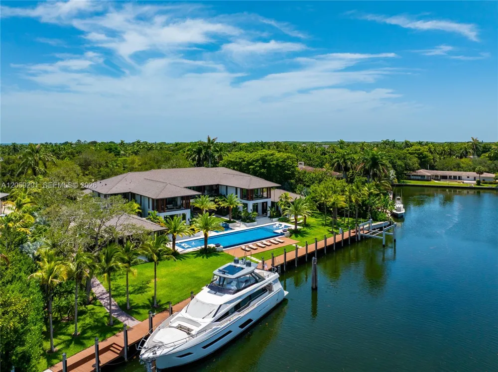 641 Leucadendra Dr Coral Gables, FL 33156