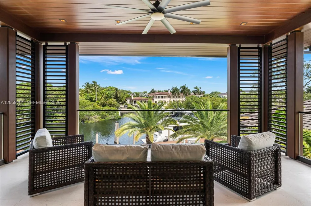 641 Leucadendra Dr Coral Gables, FL 33156