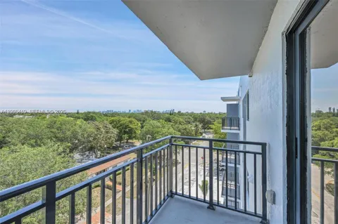840 NE 130th Street #603