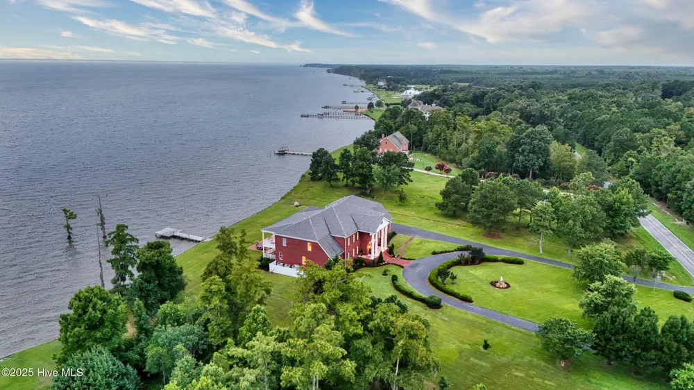 136 Osprey Drive Edenton, NC 27932