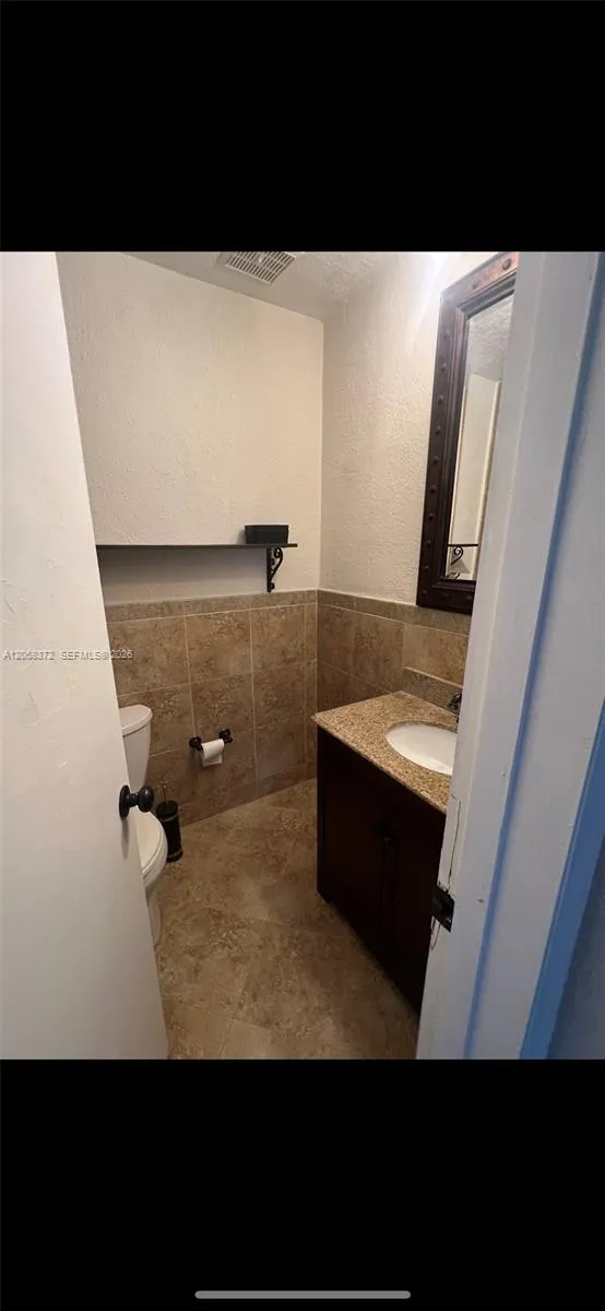 8650 SW 67th Ave #1013 Pinecrest, FL 33156