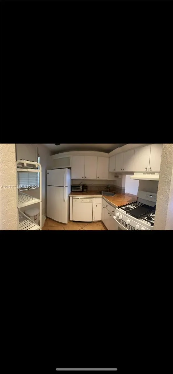 8650 SW 67th Ave #1013 Pinecrest, FL 33156