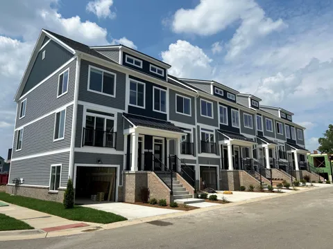 2776 Bristol Ridge Drive #37