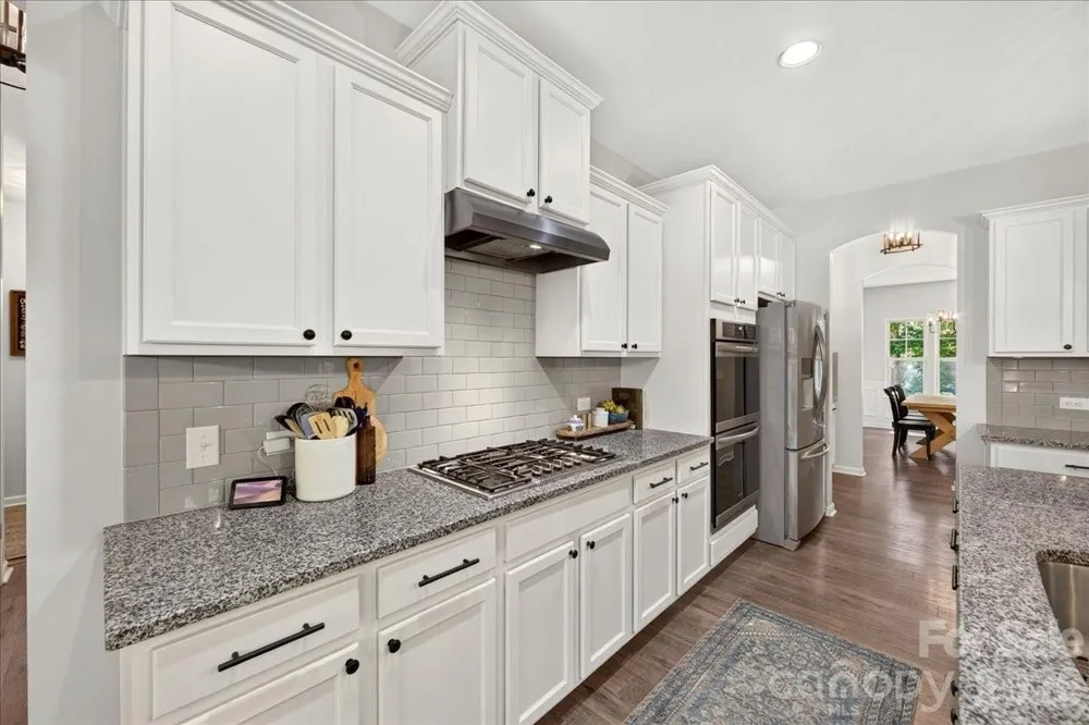 1217 Crofton Drive Waxhaw, NC 28173