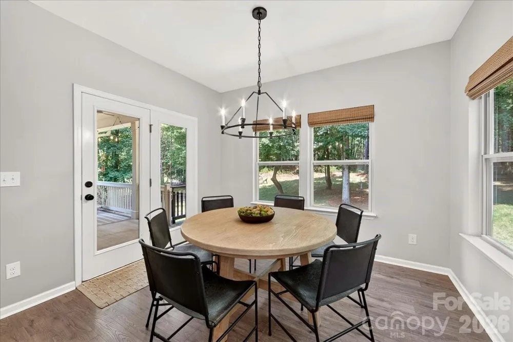 1217 Crofton Drive Waxhaw, NC 28173