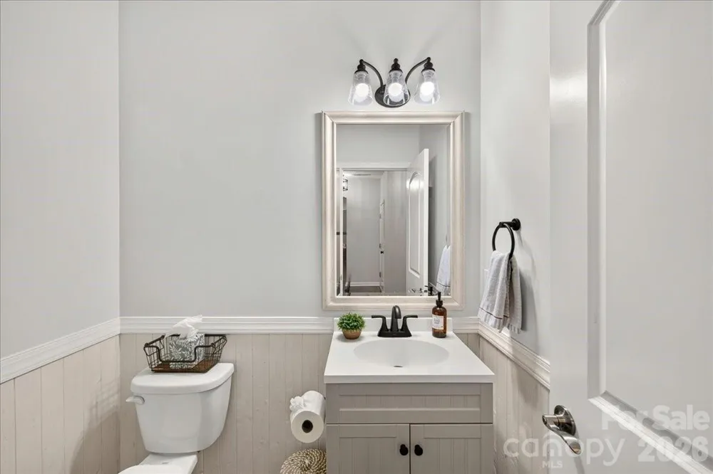 1217 Crofton Drive Waxhaw, NC 28173