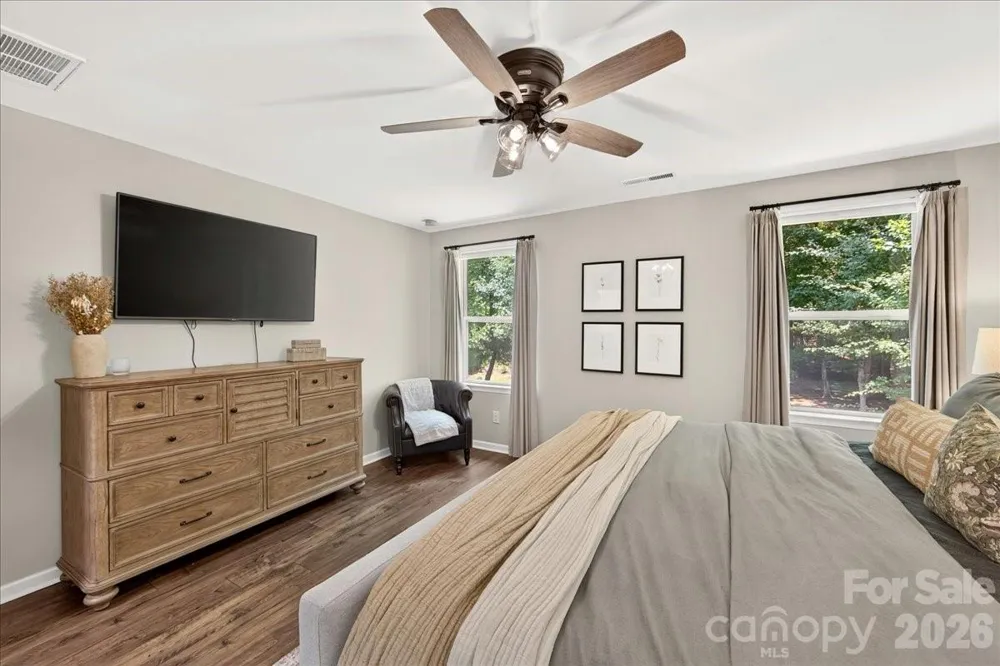 1217 Crofton Drive Waxhaw, NC 28173