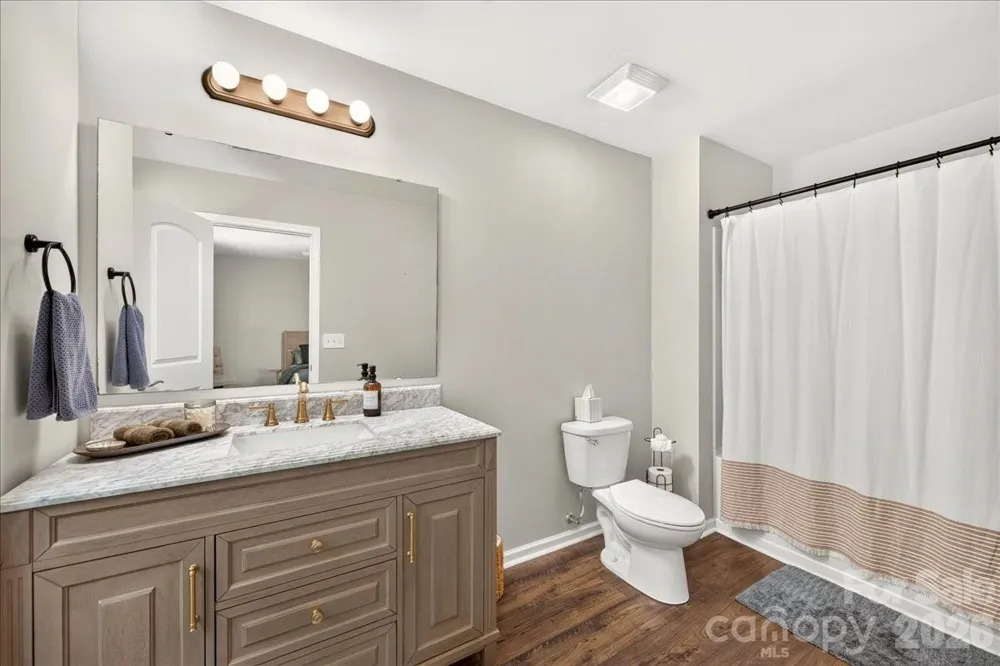 1217 Crofton Drive Waxhaw, NC 28173