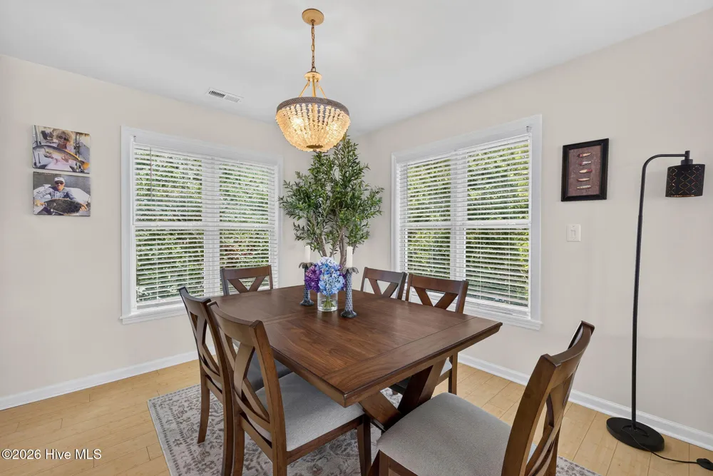 21 S Oak Drive Surf City, NC 28445