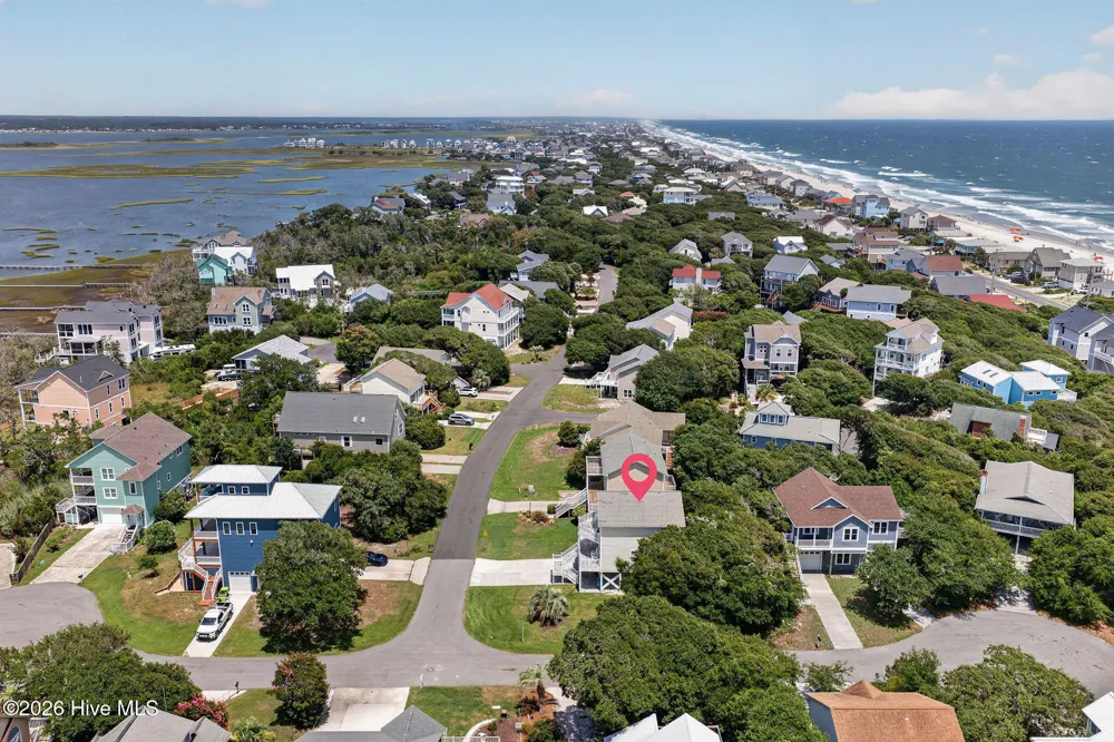 21 S Oak Drive Surf City, NC 28445
