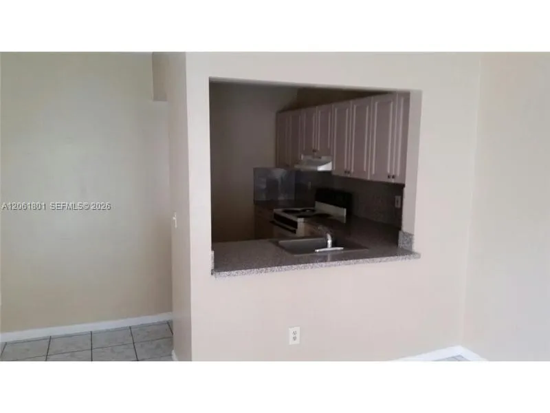 6730 W 26 CT #12-15 Hialeah Gardens, FL 33016