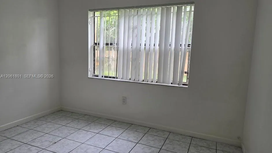 6730 W 26 CT #12-15 Hialeah Gardens, FL 33016