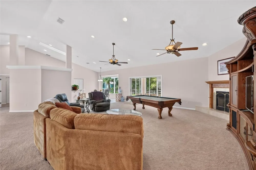 19040 NW 88TH AVENUE ROAD Reddick, FL 32686