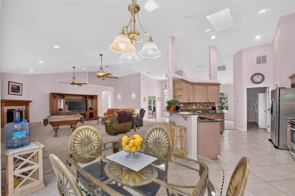 19040 NW 88TH AVENUE ROAD Reddick, FL 32686