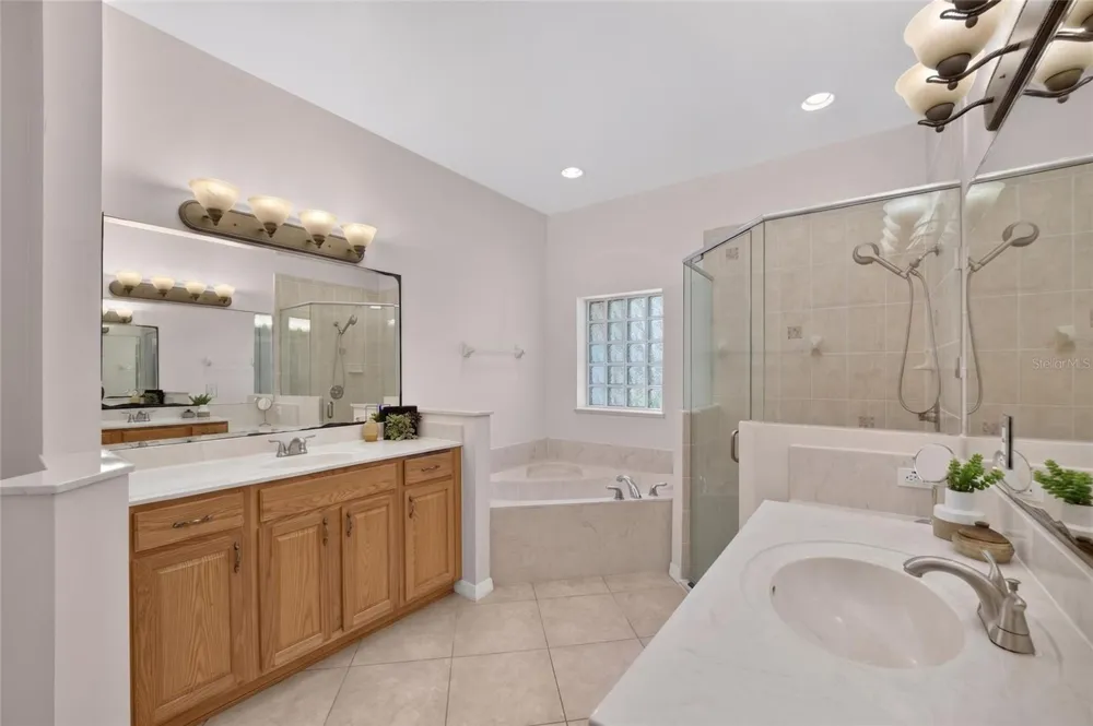 19040 NW 88TH AVENUE ROAD Reddick, FL 32686