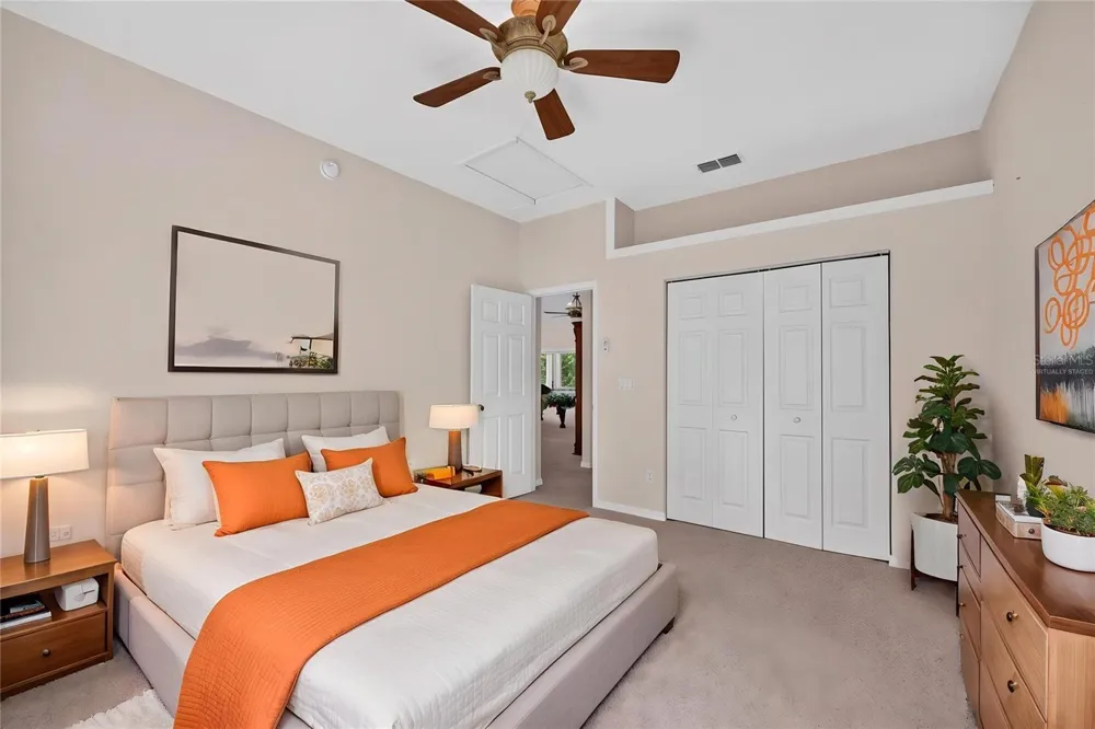19040 NW 88TH AVENUE ROAD Reddick, FL 32686